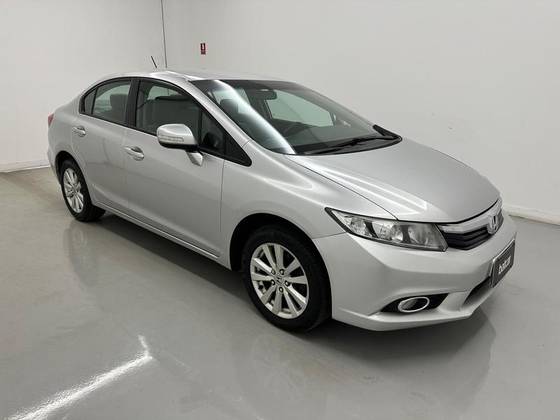 HONDA CIVIC 2.0 LXR 16V FLEX 4P AUTOMÁTICO HONDA CIVIC 2.0 LXR 16V FLEX 4P AUTOMÁTICO